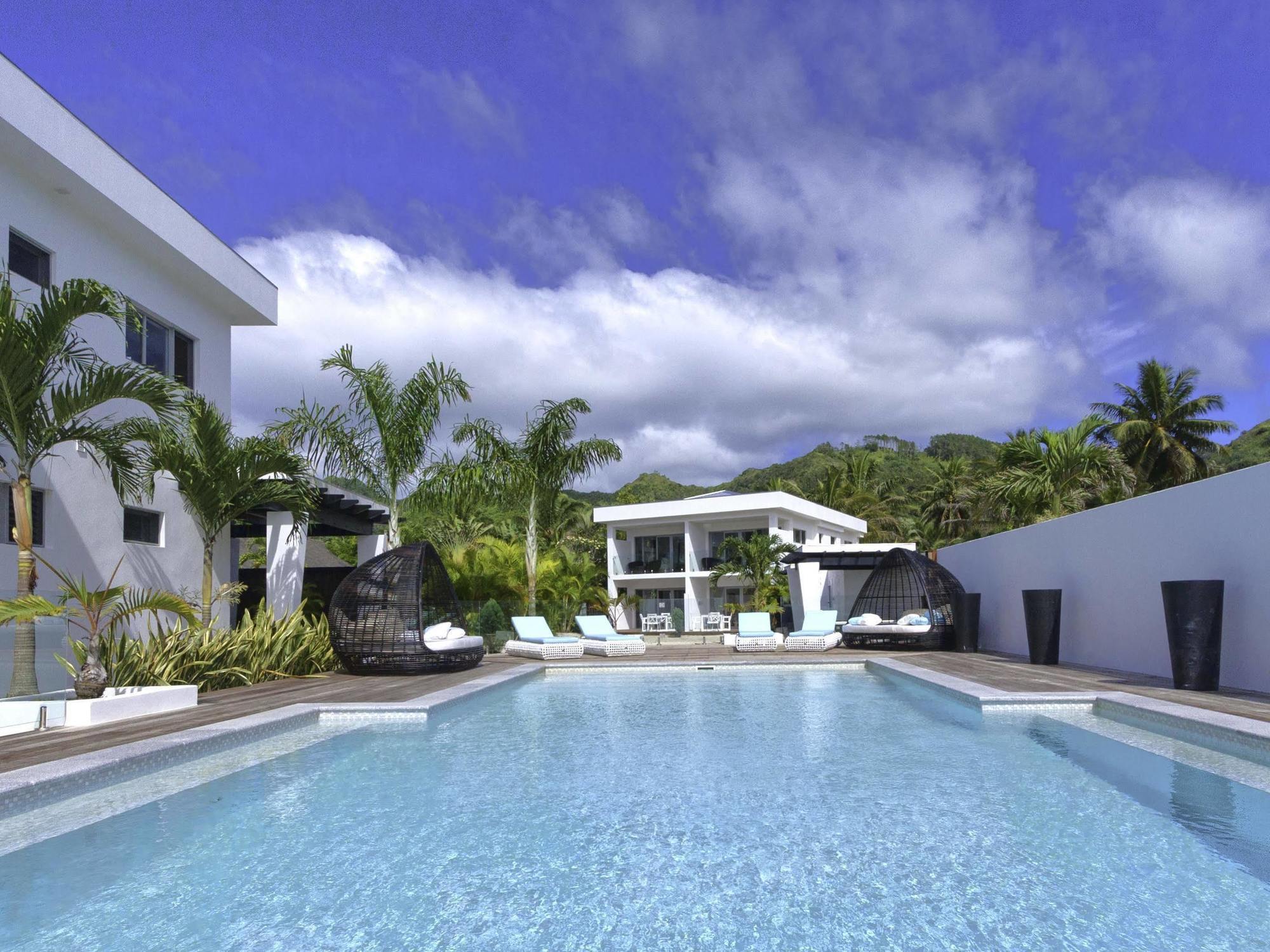 Crystal Blue Lagoon Villas Раратонга Экстерьер фото